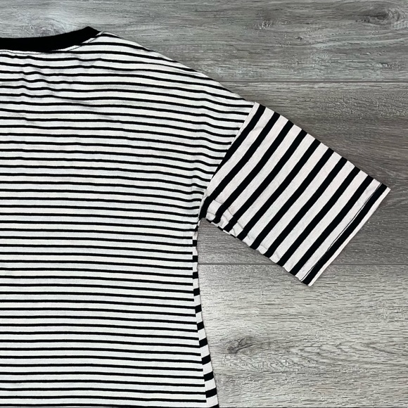 Sparkle & Fade Striped Elbow Sleeve Shirt Small Black Cream - Picture 12 of 13